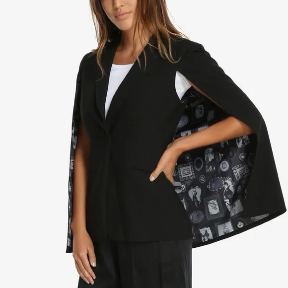 Disney Villains Black Cape Blazer With Printed Lining of Villains Size MED - Picture 1 of 10
